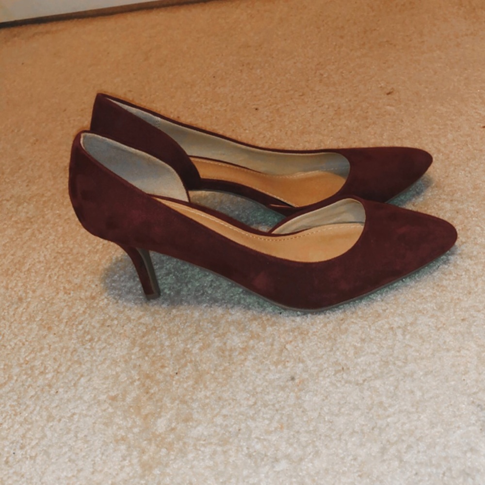 red velvet heels